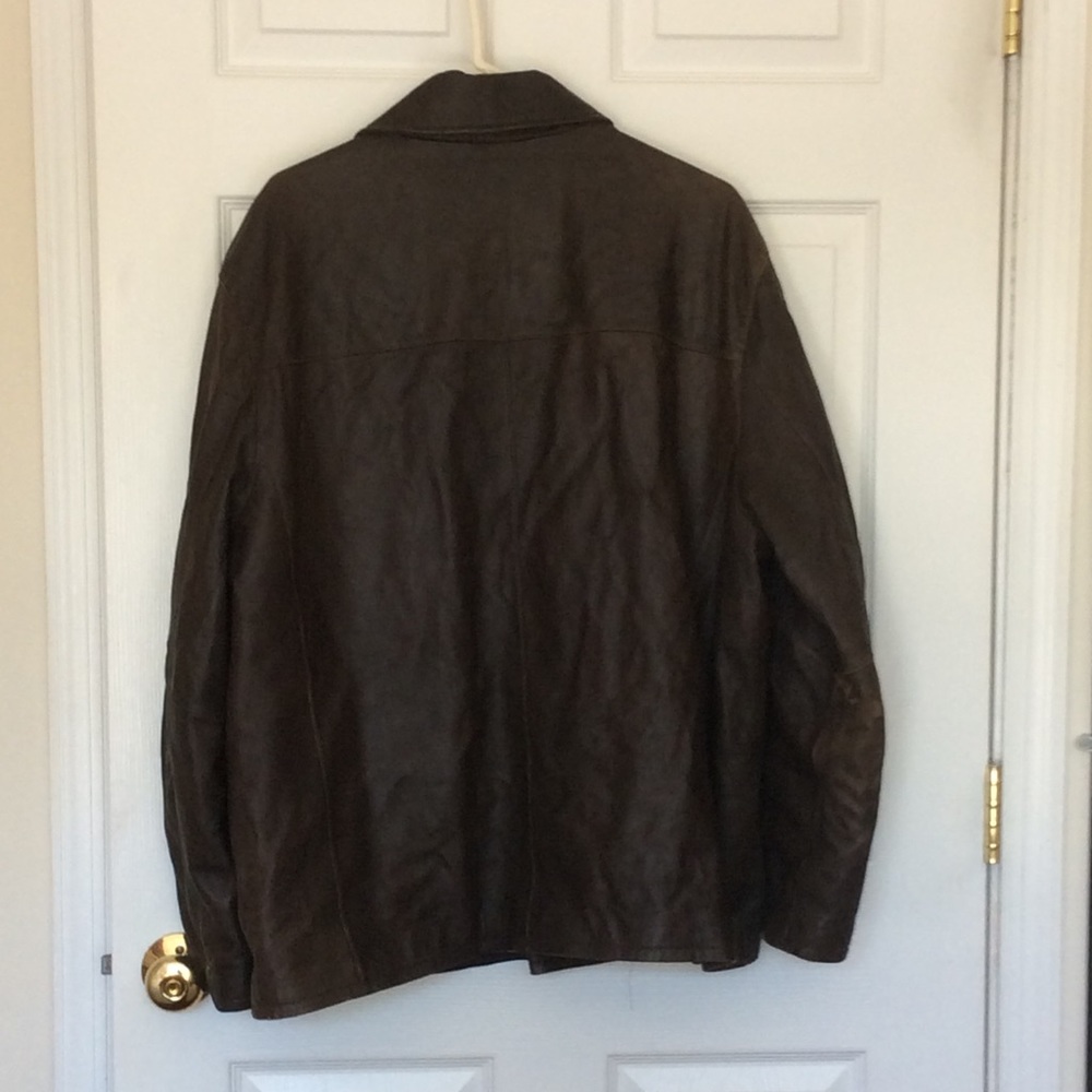 Leather jacket - Picture 2 of 4